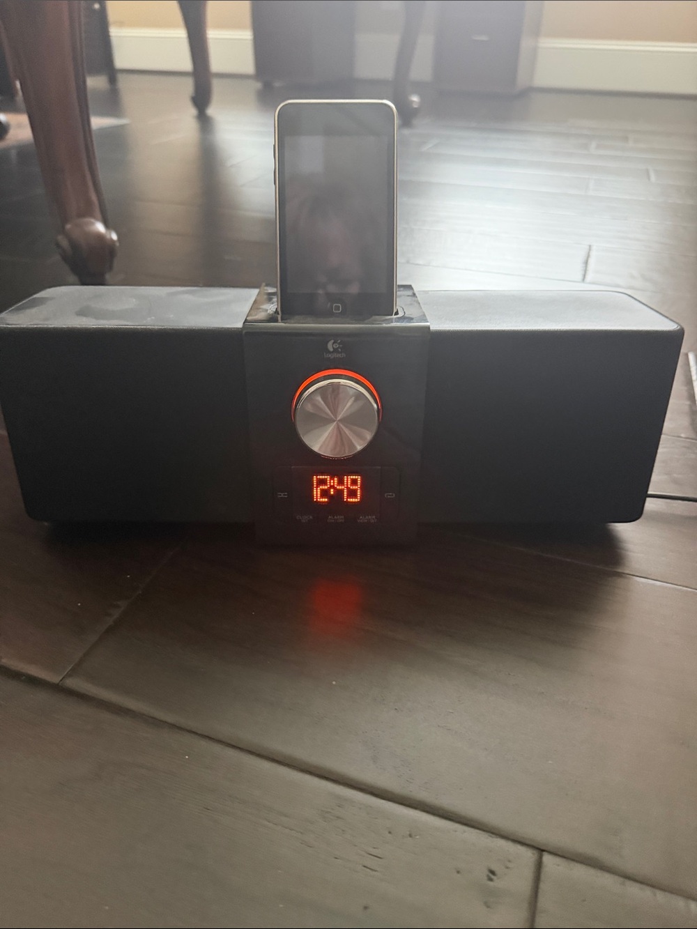 Logitech Black Docking Speaker with Red LED Clock